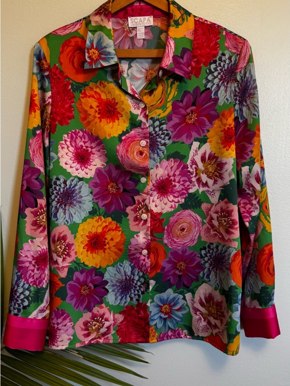 Scarpa Floral Button-Down Blouse in Multi Green